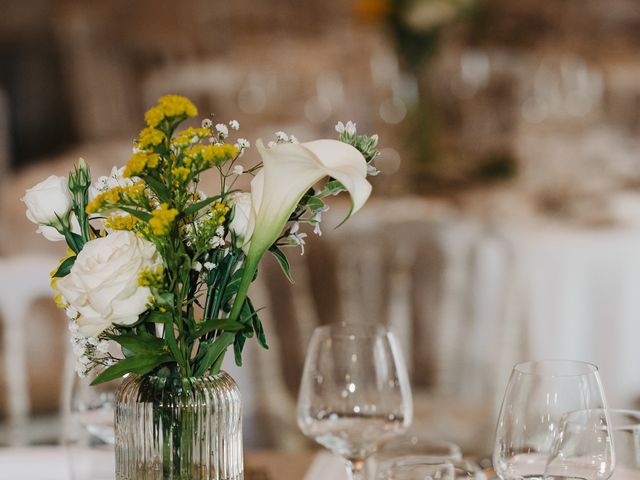 Le mariage de Ambrine et Thomas à Voisenon, Seine-et-Marne 14