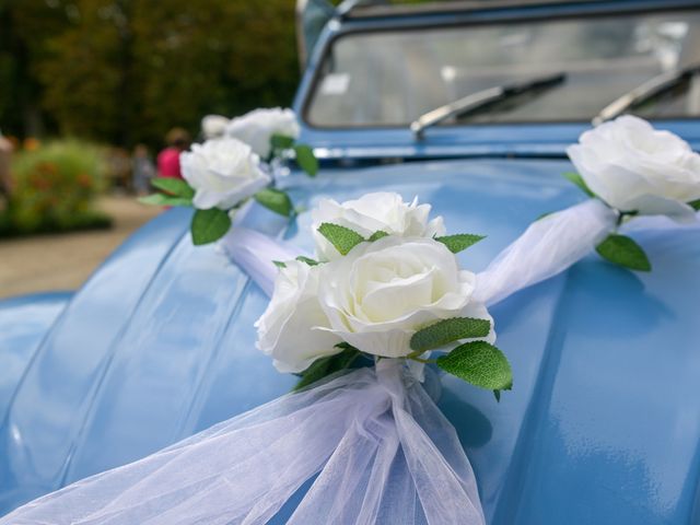 Le mariage de Amine et Marion à Saint-Médard-d&apos;Eyrans, Gironde 1