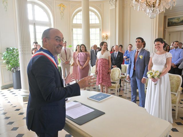 Le mariage de Amine et Marion à Saint-Médard-d&apos;Eyrans, Gironde 10