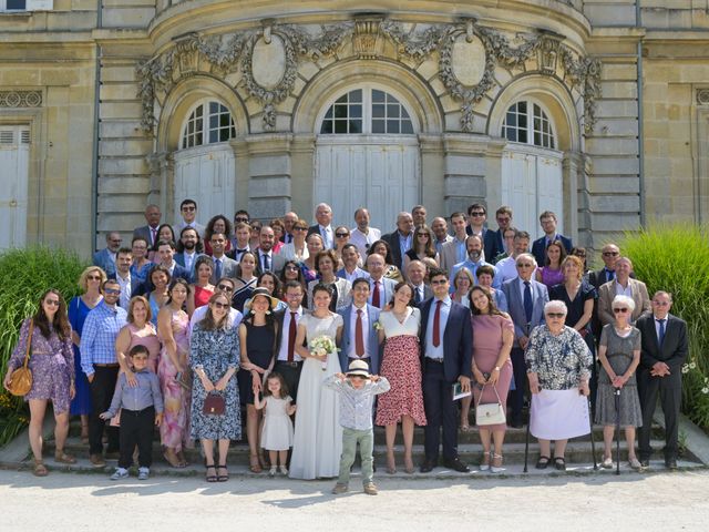 Le mariage de Amine et Marion à Saint-Médard-d&apos;Eyrans, Gironde 33