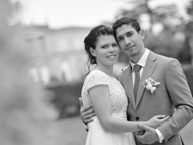 Le mariage de Amine et Marion à Saint-Médard-d&apos;Eyrans, Gironde 35