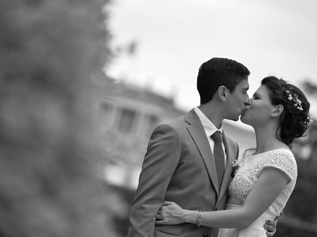 Le mariage de Amine et Marion à Saint-Médard-d&apos;Eyrans, Gironde 37