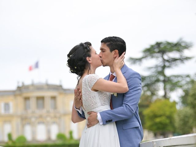 Le mariage de Amine et Marion à Saint-Médard-d&apos;Eyrans, Gironde 44