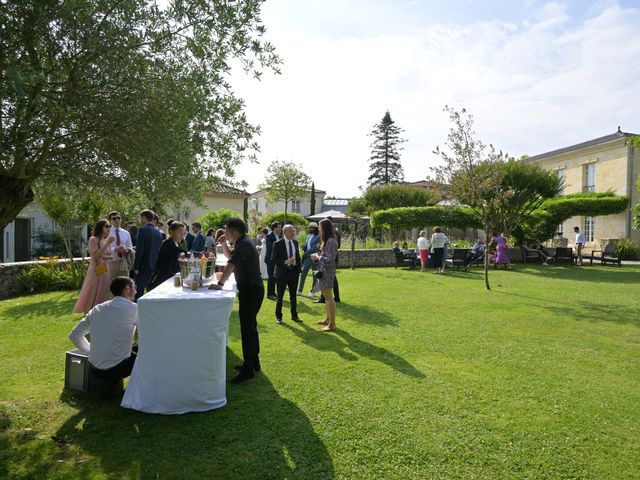 Le mariage de Amine et Marion à Saint-Médard-d&apos;Eyrans, Gironde 63