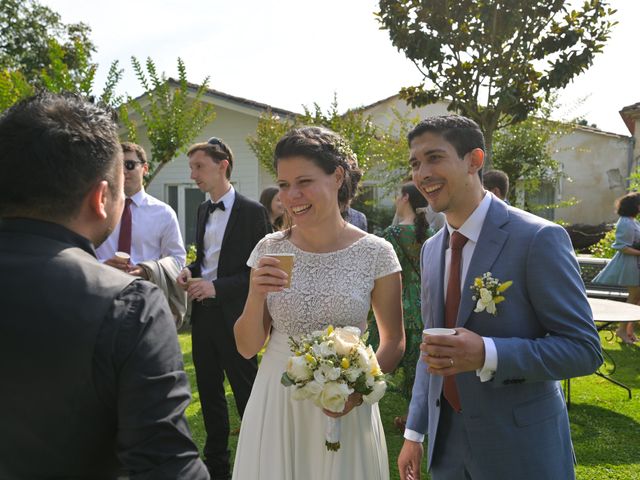 Le mariage de Amine et Marion à Saint-Médard-d&apos;Eyrans, Gironde 64