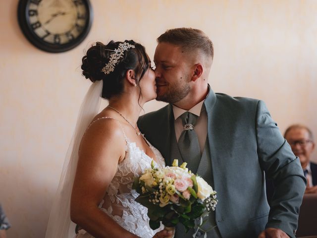 Le mariage de Emilien et Anaïs à Serqueux, Haute-Marne 38