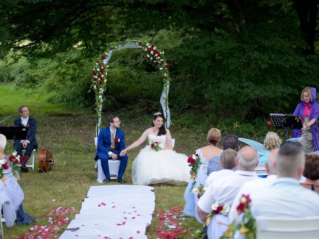 Le mariage de Kevin et Joss à Saint-Pourçain-sur-Besbre, Allier 85