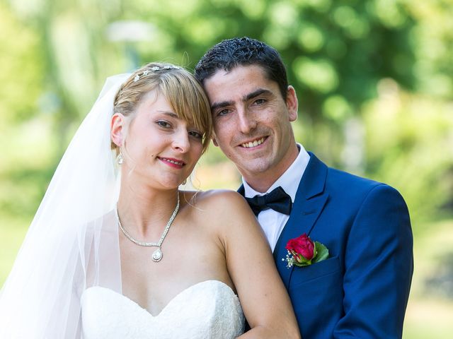 Le mariage de Julien et Morgane à Villefranche-de-Panat, Aveyron 26