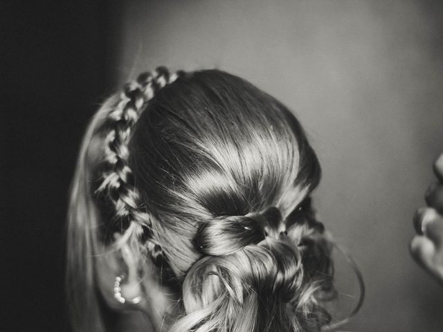 Le mariage de Anthonny et Clémence   à Saint-Martin-la-Plaine, Loire 48