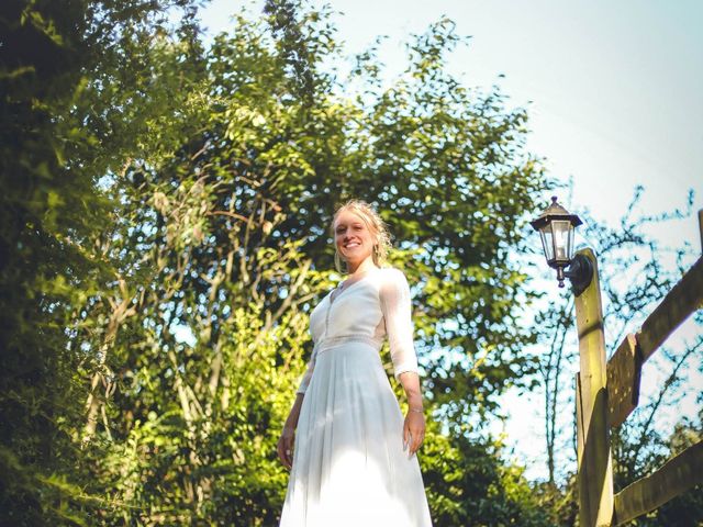 Le mariage de Anthonny et Clémence   à Saint-Martin-la-Plaine, Loire 54