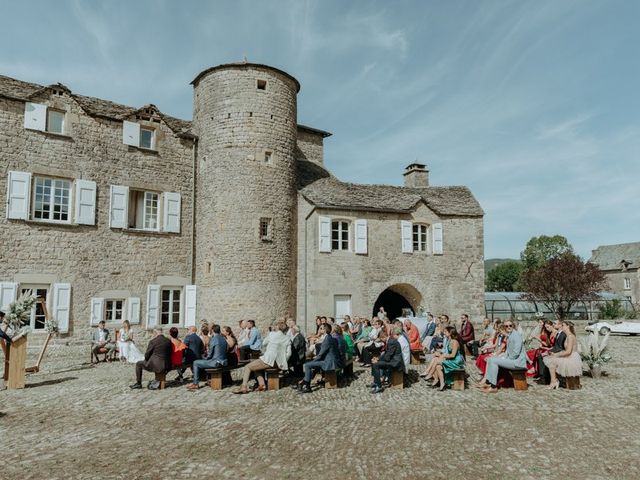 Le mariage de Kévin et Julie à Prévinquières, Aveyron 33