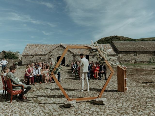 Le mariage de Kévin et Julie à Prévinquières, Aveyron 39