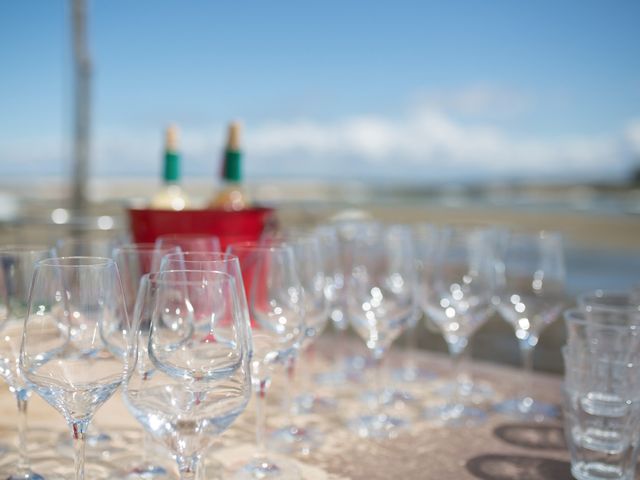 Le mariage de Olivier et Anne-Bérangère à Lège-Cap-Ferret, Gironde 13