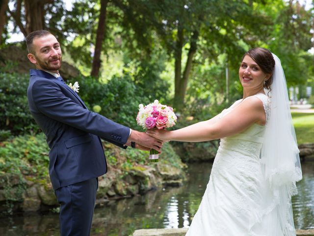 Le mariage de Julien et Laura à Beauvais, Oise 6