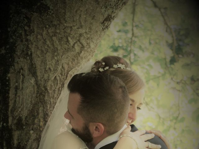 Le mariage de Rémy et Naomi à Saint-Martin-de-Mailloc, Calvados 28