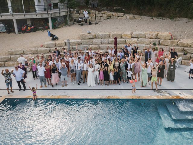 Le mariage de Damien et Anaïs à Saint-Laurent-de-Mure, Rhône 3