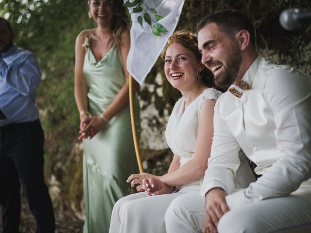 Le mariage de Damien et Anaïs à Saint-Laurent-de-Mure, Rhône 9