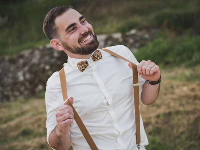 Le mariage de Damien et Anaïs à Saint-Laurent-de-Mure, Rhône 12