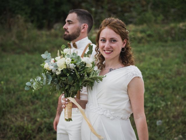 Le mariage de Damien et Anaïs à Saint-Laurent-de-Mure, Rhône 19