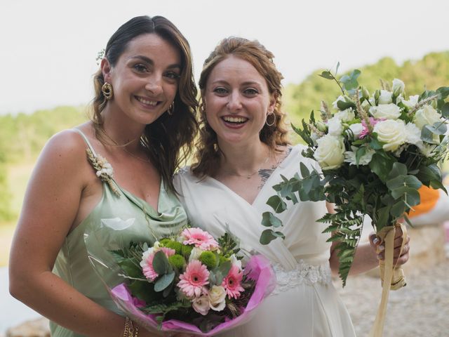 Le mariage de Damien et Anaïs à Saint-Laurent-de-Mure, Rhône 22