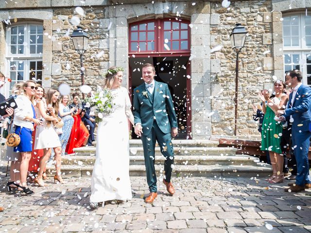 Le mariage de Gregoire et Camille à Saint-Rémy-du-Plein, Ille et Vilaine 19