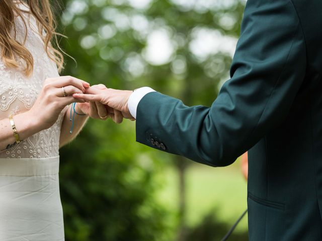 Le mariage de Gregoire et Camille à Saint-Rémy-du-Plein, Ille et Vilaine 24