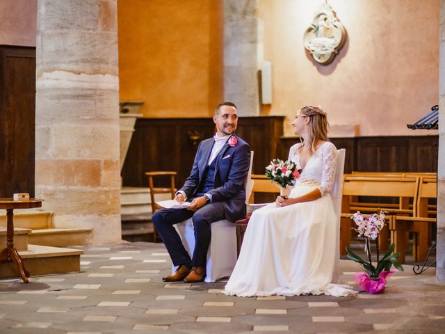 Le mariage de Damien et Élodie à Moissat, Puy-de-Dôme 20