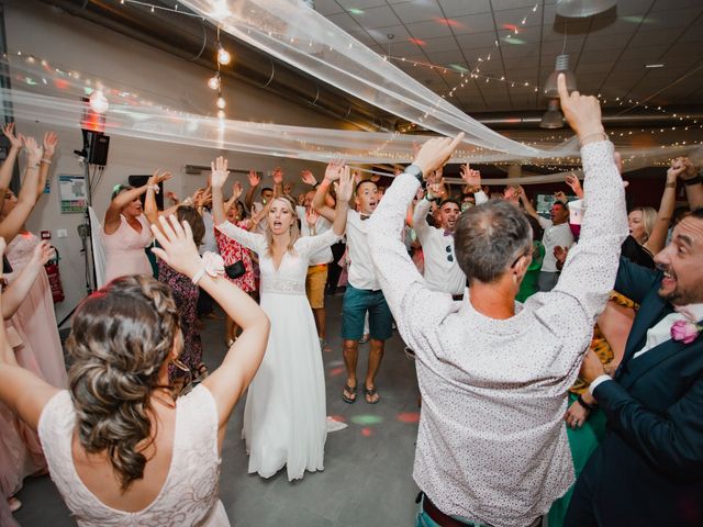 Le mariage de Damien et Élodie à Moissat, Puy-de-Dôme 60