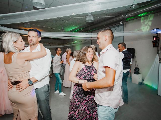 Le mariage de Damien et Élodie à Moissat, Puy-de-Dôme 73