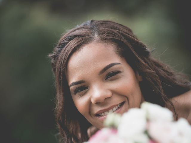 Le mariage de Yann et Sandra à Asnières sur Seine, Hauts-de-Seine 17