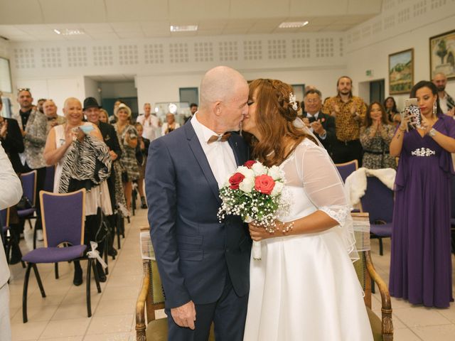 Le mariage de Cyril et Aïcha à Cuges-les-Pins, Bouches-du-Rhône 5