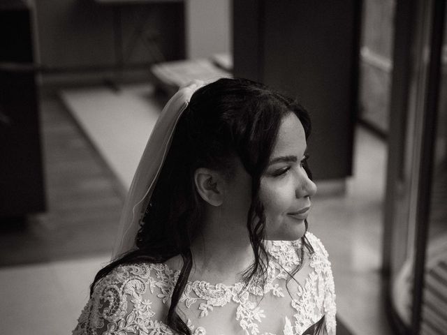Le mariage de Vladimir et Hellen à Paris, Paris 3
