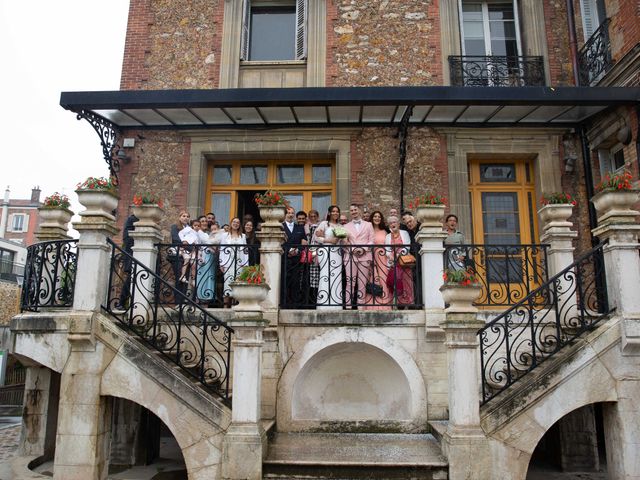 Le mariage de Vladimir et Hellen à Paris, Paris 17