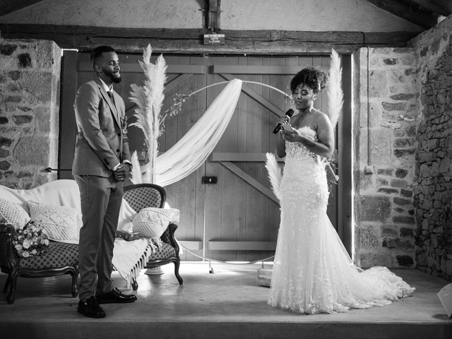 Le mariage de Alexandre et Samira à Nouic, Haute-Vienne 25