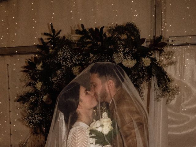 Le mariage de Benjamin et Samantha à Le Vernet-Sainte-Marguerite, Puy-de-Dôme 14