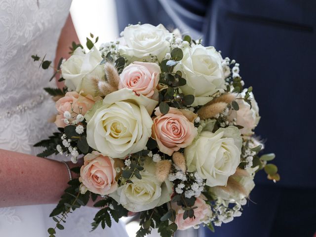 Le mariage de Marie et Kévin à Graincourt-lès-Havrincourt, Pas-de-Calais 7