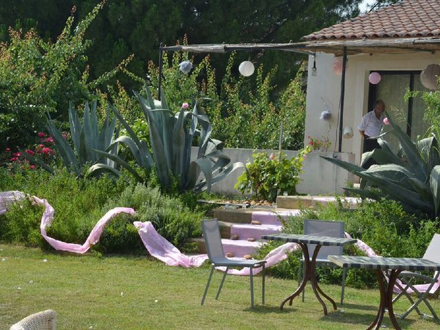 Le mariage de Florian  et Raphaelle à Trets, Bouches-du-Rhône 15