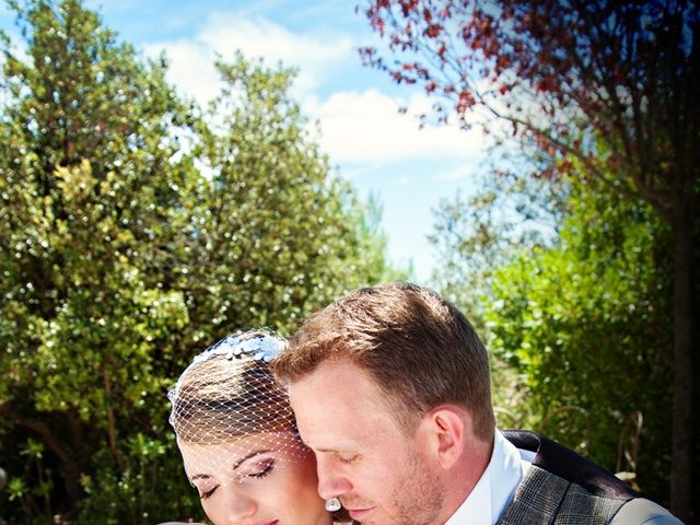 Le mariage de Olivier et Megane à Nîmes, Gard 16