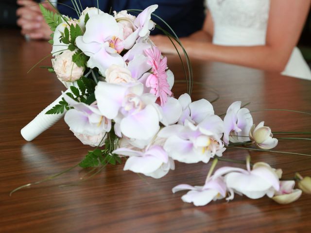 Le mariage de Roro et Aurelie à Valdieu, Haut Rhin 20