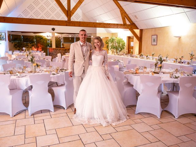 Le mariage de REMI et MAUD à Beine, Yonne 11