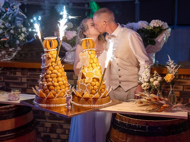 Le mariage de REMI et MAUD à Beine, Yonne 15