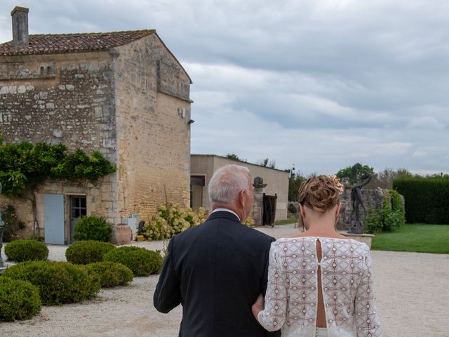 Le mariage de Olivier et Albane à Surgères, Charente Maritime 17