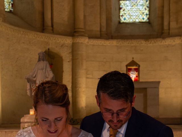 Le mariage de Olivier et Albane à Surgères, Charente Maritime 26