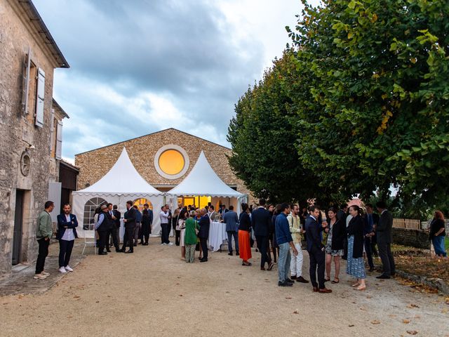 Le mariage de Olivier et Albane à Surgères, Charente Maritime 51