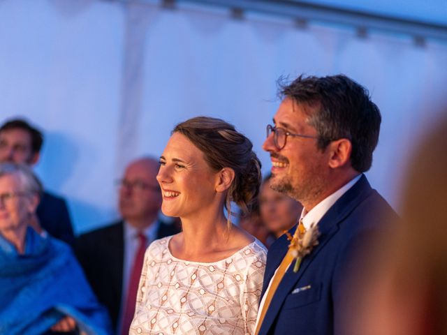 Le mariage de Olivier et Albane à Surgères, Charente Maritime 52