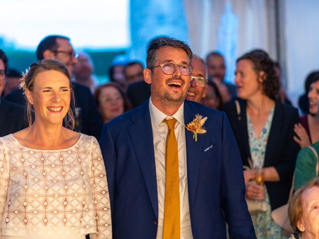 Le mariage de Olivier et Albane à Surgères, Charente Maritime 53