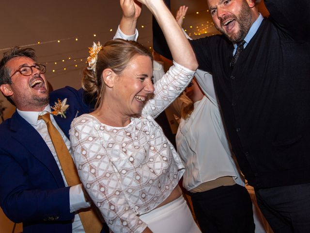 Le mariage de Olivier et Albane à Surgères, Charente Maritime 57