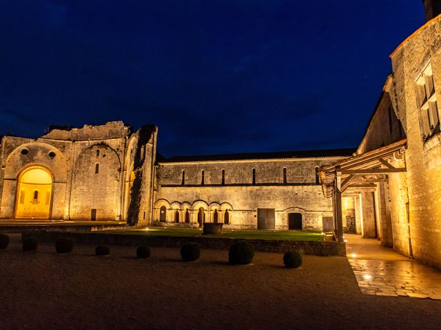 Le mariage de Olivier et Albane à Surgères, Charente Maritime 58
