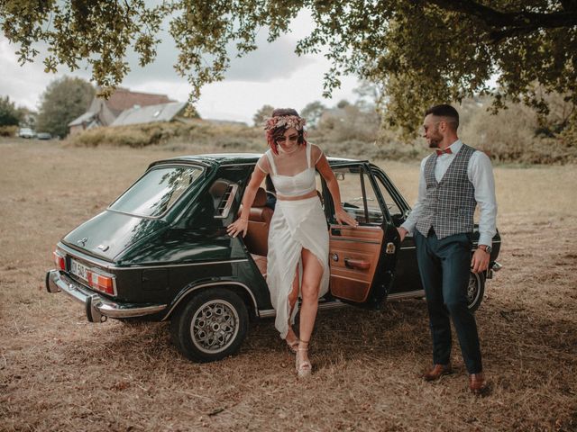 Le mariage de Edouard et Julie à Saint-Denis-d&apos;Orques, Sarthe 33