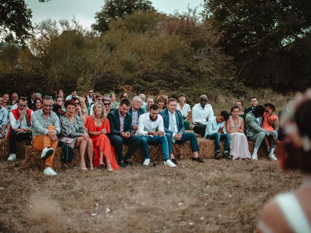 Le mariage de Edouard et Julie à Saint-Denis-d&apos;Orques, Sarthe 54